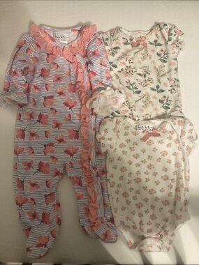 Nicole Miller Pink Floral Baby One-Pieces Set